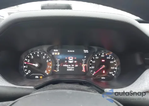 2024 Jeep Compass Latitude 4X4 z USA, uszkodzony, nr VIN 3C4NJDBN5RT103711